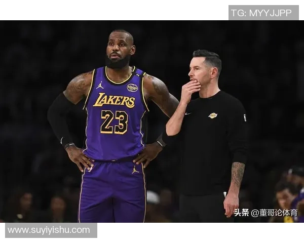 别骂湖人的防卫了!他们最大问题仍是在进攻端,雷迪克用人太顽固 别骂湖人的防卫了!他们最大问题仍是在进攻端,雷迪克用人太顽固